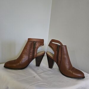 Kenneth Cole booties